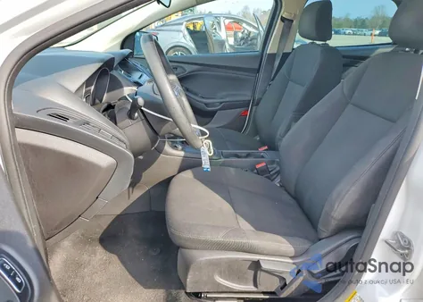 2016 Ford Focus S из США, поврежденный, VIN 1FADP3E22GL242005